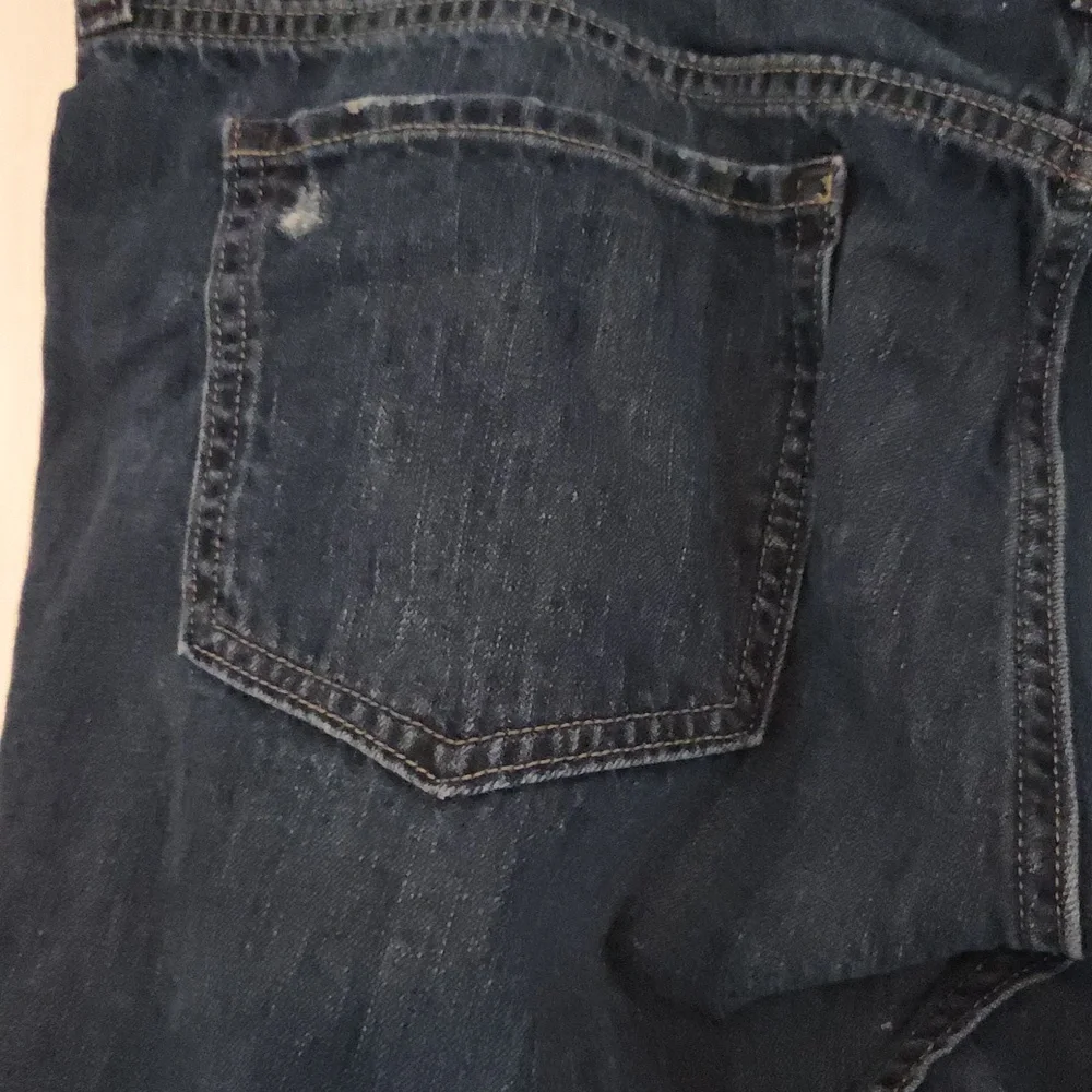Old Navy Women's Distressed Navy Jeans Size 18R